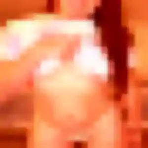 Victoire, 36 ans, connectée à Domfront en Poiraie pour une rencontre coquine
