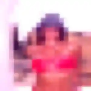 Mumbi, 27 ans, cherche un plan cul à Donville-les-Bains