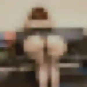 Photo de Saffie à Donville-les-Bains (34 ans) - plan cul anonyme