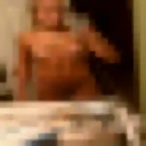 Wilda, 30 ans, en ligne à Durban-Corbières pour un plan cul