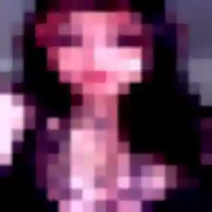 Contacte Khadija, 24 ans à Eclassan en t'inscrivant