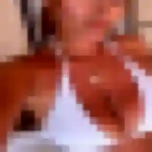 Photo privée de Sonia, 25 ans à Éleu-dit-Leauwette - rencontre sans lendemain