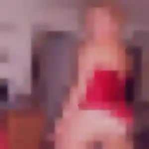 Nyokabi, 29 ans, en ligne à Épercieux-Saint-Paul pour une rencontre coquine