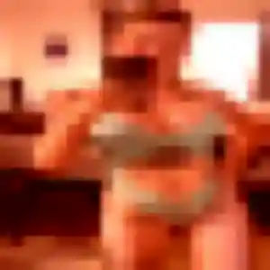 Sanata (23 ans) à Épretot cherche une rencontre ce soir