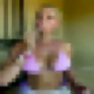 Contacte Irène, 39 ans à Équemauville en privé