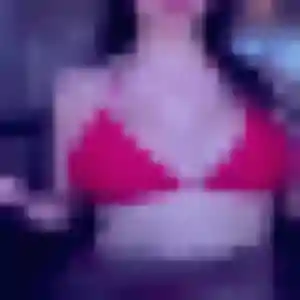 Yetunde, 36 ans, connectée à Eschbach pour une rencontre coquine