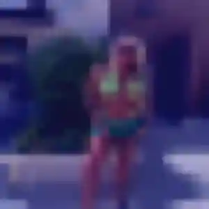 Nadège, 34 ans, cherche un plan cul à Espiet