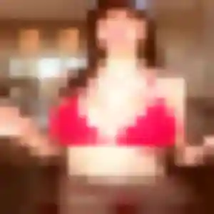 Yacine, femme de 29 ans cherche plan cul à Esquennoy