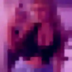 Rachida (30 ans) à Estézargues attend une rencontre ce soir