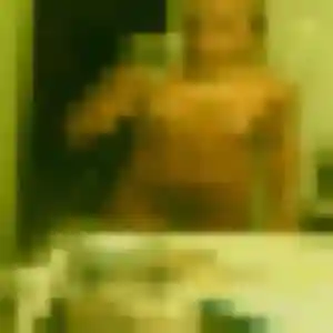 Tatu, fille de 26 ans cherche plan cul à Estézargues