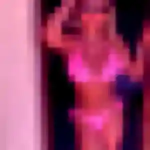 Tatiana, femme de 38 ans propose plan cul à Étuz