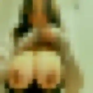 Wivine, femme de 31 ans propose plan cul à Évecquemont