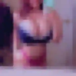 Rencontre Stella, 24 ans à Fabrezan en t'inscrivant