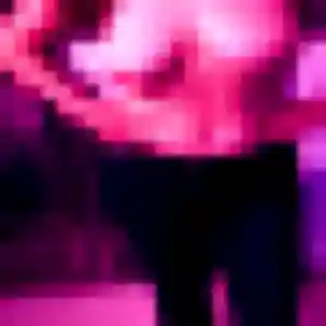 Akua, femme de 25 ans cherche plan cul à Falaise