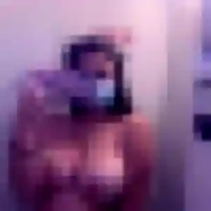 Rencontre Christelle, 45 ans à Fanjeaux en privé