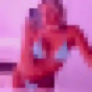 Adaora (33 ans) à Farnay attend une rencontre aujourd'hui