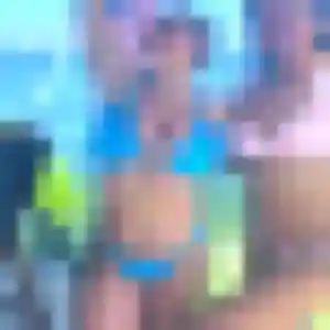 Découvre Codou, 22 ans à Fixin en privé