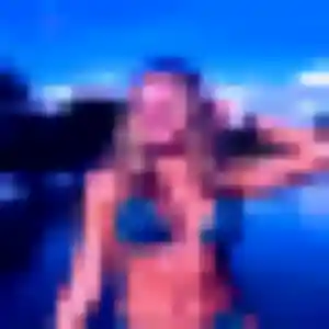 Oluchi, 30 ans, connectée à Flavin pour un plan cul