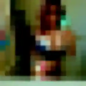 Quetsia, femme de 36 ans propose plan cul à Flize