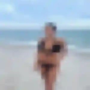 Rokhaya, fille de 35 ans cherche plan cul à Flocques