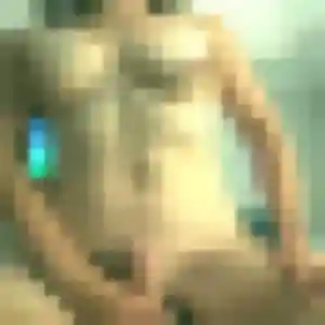 Adaeze, fille de 22 ans cherche plan cul à Florange