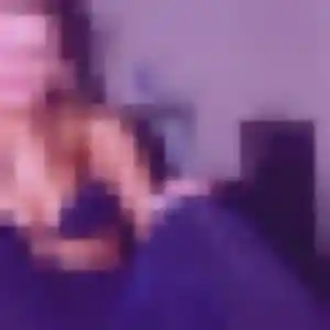 Rejoins Neneh, 24 ans à Fonbeauzard gratuitement