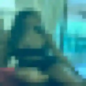 Sexy Aida, 31 ans à Fondettes - découvrir son profil