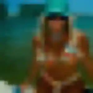 Zaïna, fille de 30 ans propose plan cul à Fontenay-le-Pesnel