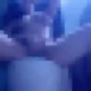 Nassira, 34 ans, connectée à Forcalqueiret pour une rencontre coquine