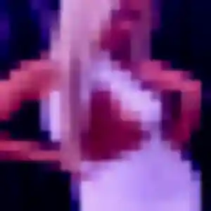 Rosalie, 35 ans, connectée à Fouilloy pour une rencontre coquine