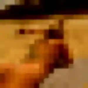 Rejoins Olufunmi, 23 ans à Fournets-Luisans en privé