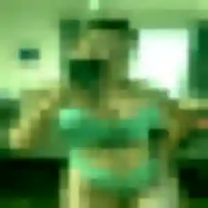 Chioma, 25 ans, en ligne à Gagnières pour une rencontre coquine