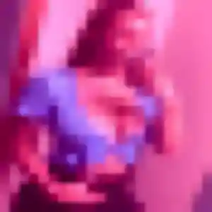 Rejoins Soraya, 28 ans à Gastins gratuitement