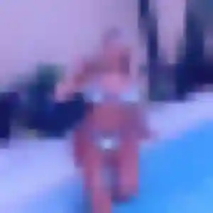 Émeline, 24 ans, disponible à Gauville-la-Campagne pour une rencontre coquine