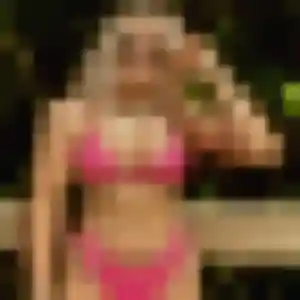 Faustine, fille de 23 ans propose plan cul à Goincourt