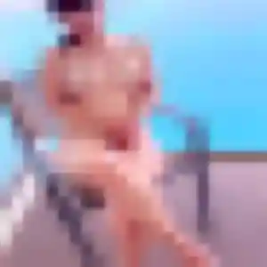 Rejoins Aïcha, 31 ans à Gorbio en privé