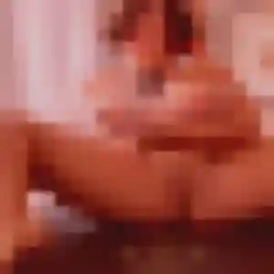 Axelle, 36 ans, dispo pour plan cul à Goupil-Othon