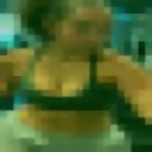 Toyin, fille de 35 ans propose plan cul à Grendelbruch
