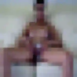 Téning, 45 ans, connectée à Griesheim-sur-Souffel pour un plan cul