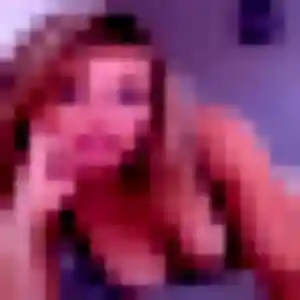 Naëlle, 35 ans, en ligne à Griselles pour une rencontre coquine