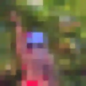 Sexy Capucine, 25 ans à Guernes - découvrir son profil