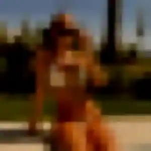 Sexy Perrine, 27 ans à Guipel - la contacter