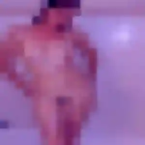 Découvre Salomé, 24 ans à Guîtres gratuitement