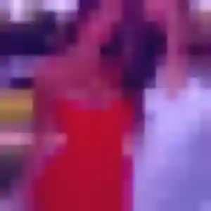 Latifa, 22 ans, connectée à Hagetmau pour une rencontre coquine
