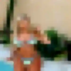 Photo privée de Kiné, 26 ans à Haut Valromey - rencontre sans lendemain