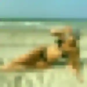 Rejoins Yemisi, 45 ans à Herm gratuitement