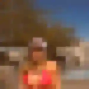 Daba, 23 ans, disponible à Houchin pour une rencontre coquine