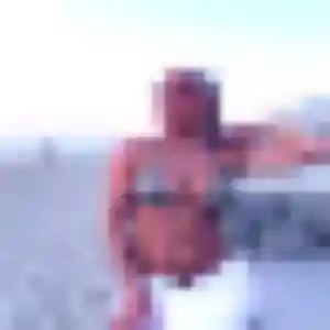 Constance, 38 ans, cherche un plan cul à Houdain