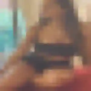 Séraphine, 27 ans, en ligne à Houdemont pour un plan cul