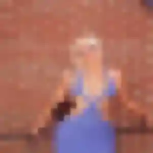 Adwoa, femme de 45 ans propose plan cul à Houlle